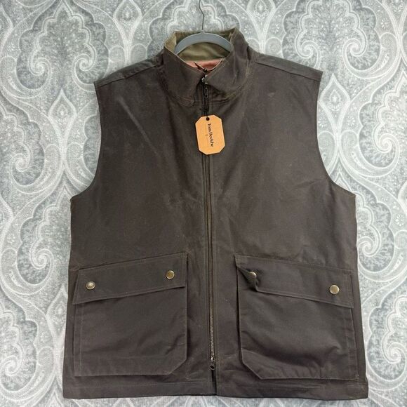 COPY - Mens Tom Beckbe Sporting Vest (Hardwood) - Picture 1 of 5